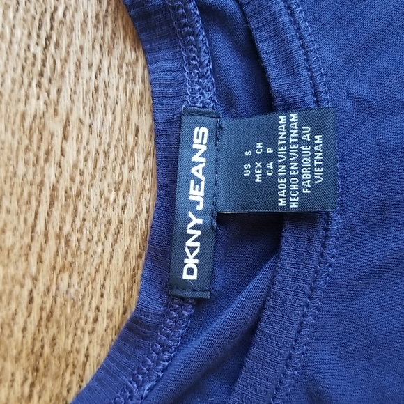 (S) DKNY Jeans Lightweight Viscose T-Shirt Awesome Loungewear Casual Everyday - Picture 3 of 8